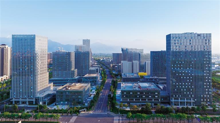 重点项目硬支撑、省属企业齐发力、重点产业链显优势 陕西高质量发展劲头足