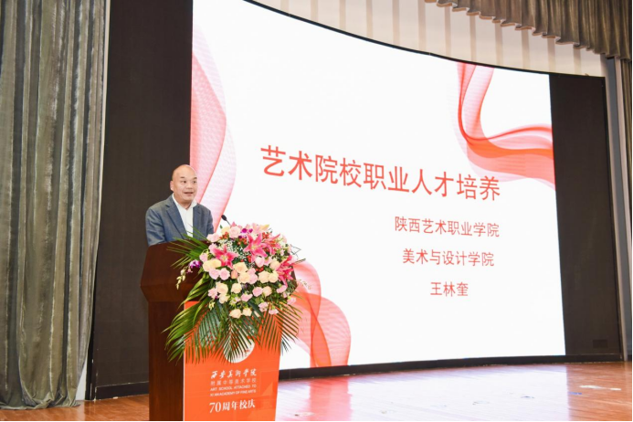 EuaUnHlNfWUB1tsF.png image.png