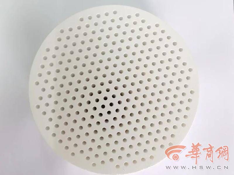 吸附药盘.jpg