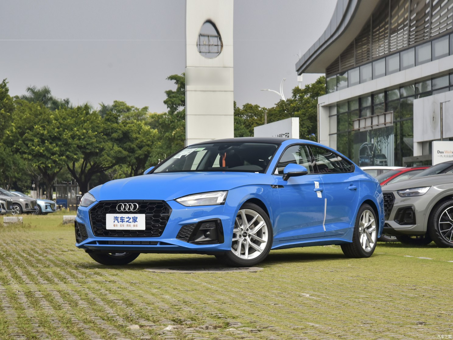 奥迪(进口) 奥迪A5 2023款 Sportback 40 TFSI 时尚动感型