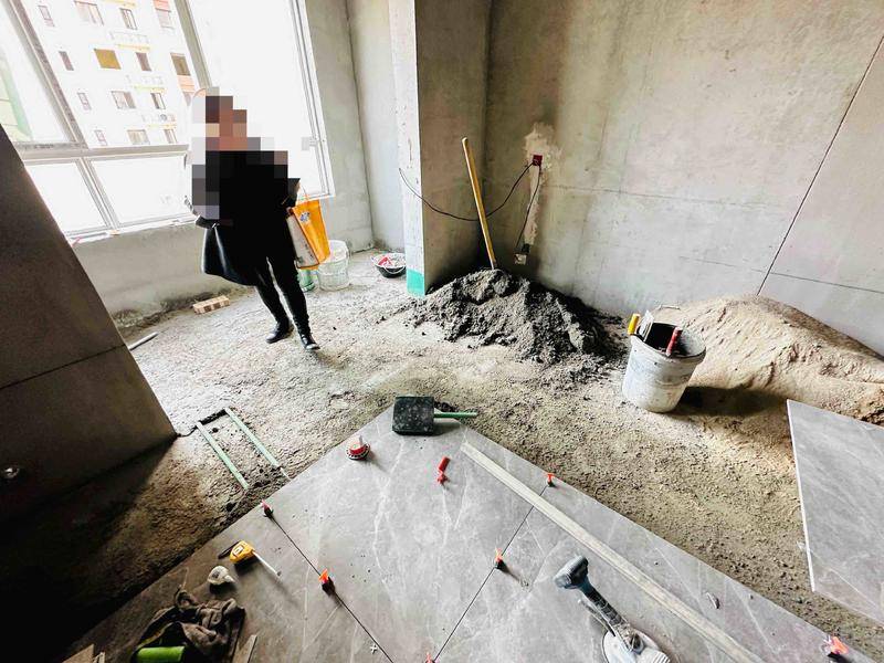 延期交工、瓷砖被调换 西安市民装修遭遇烦心事 