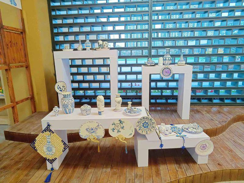 版画、安塞腰鼓、花馍面塑…这些好玩的课程在新城区学校课堂就能学到！