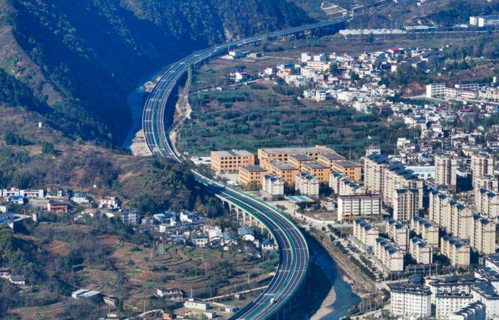 12月22日起 丹凤至山阳高速公路设站收取车辆通行费