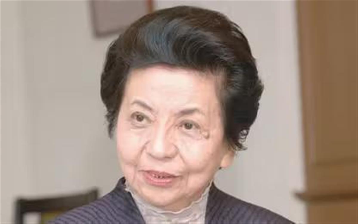 安倍晋三的母亲去世终年95岁 曾被称“日本政坛教母”