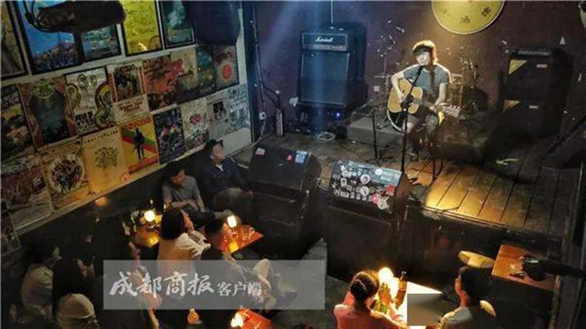 成都一知名小酒馆宣布关闭赵雷郁可唯曾来演出