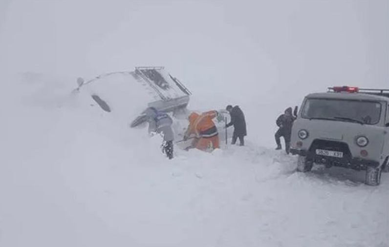 华商头条|蒙古国遭受近50年不遇雪灾 中国政府提供紧急援助