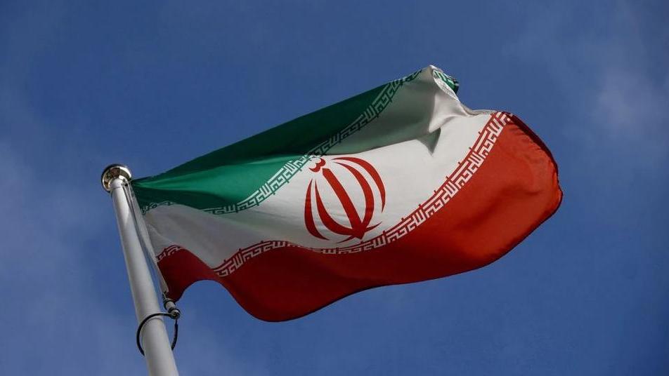 伊朗向以色列目标发射弹道导弹