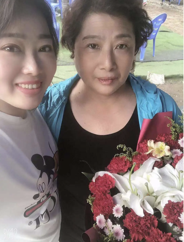 曲江新区执法人员孙敏和孩子希望你们永远保持善良和勇敢,健康,快乐
