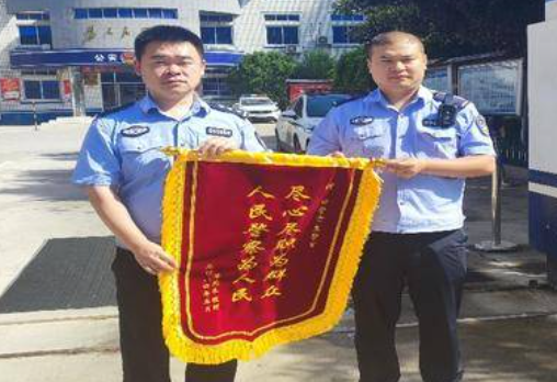 从“下社区”到“在社区” 西安这个派出所的民警扎根社区收获点赞