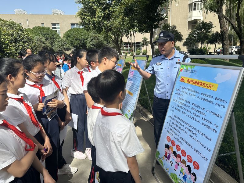 警营里的别样“六一”
