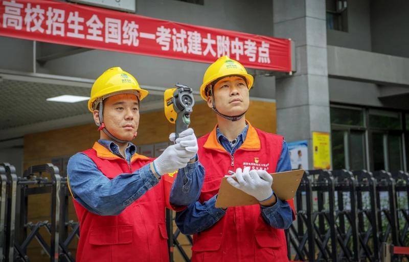 华商头条|40台发电车在考点待命 西安供电部门全力护航高考