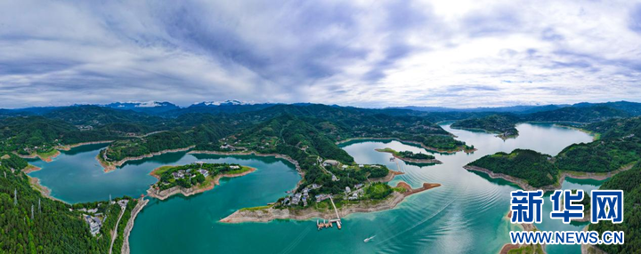 瀛湖风景区(6月21日摄,无人机拼接照片) 新华社记者 蔡湘鑫 摄