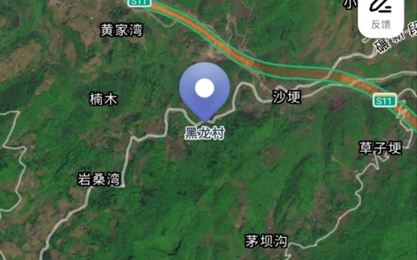 云南威信暴雨致山体滑坡5人被埋 当地官方称两小孩获救
