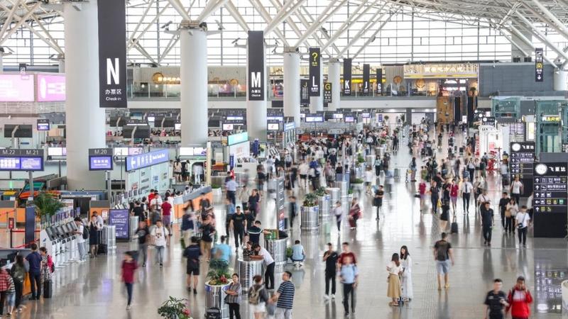 位列入境游热门城市前五 暑运西安机场预计日均航班970架次