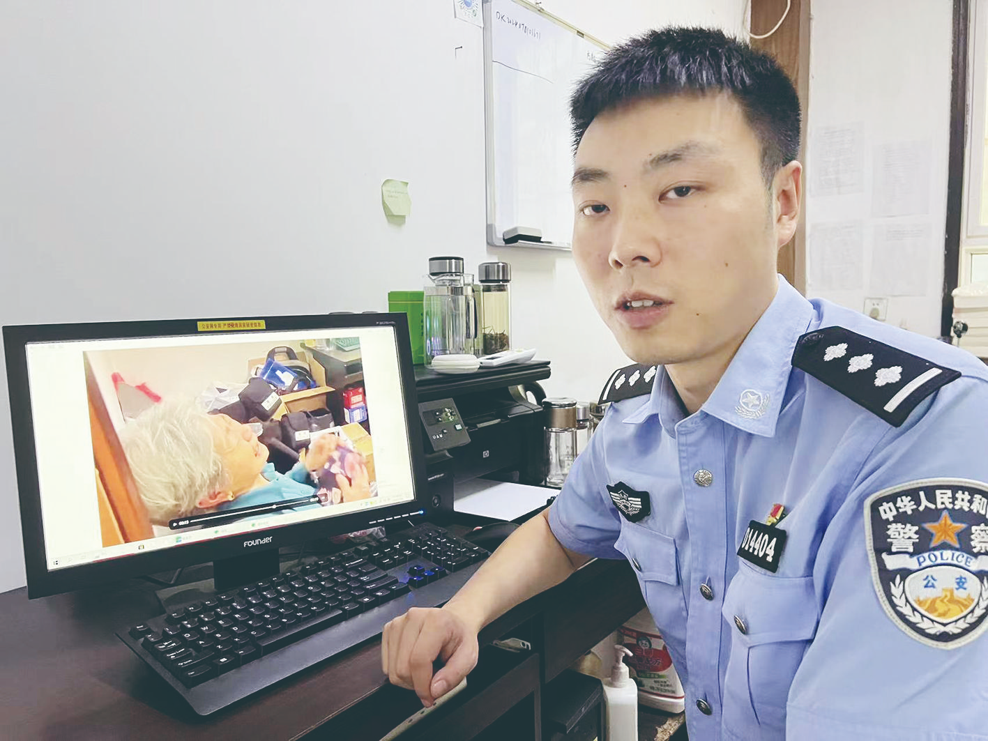 grEhOb3HpnRjPhqL.png grEhOb3HpnRjPhqL.png