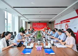 华商头条|中国电信陕西公司党委携手西安高新区光子产业链党委，共绘光量子科技新篇章