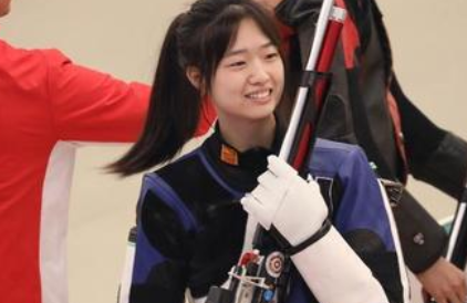 巴黎奥运首金得主黄雨婷：启蒙教练说她有颗“大心脏”