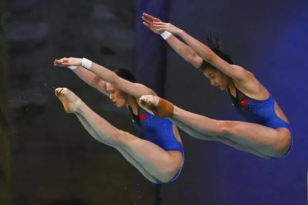 华商头条|巴黎奥运会 | 31日看点：“水花消失术”登场 体操游泳再冲金