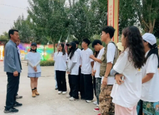西安文理学院美术与设计学院开展暑期“艺行西域”社会实践活动