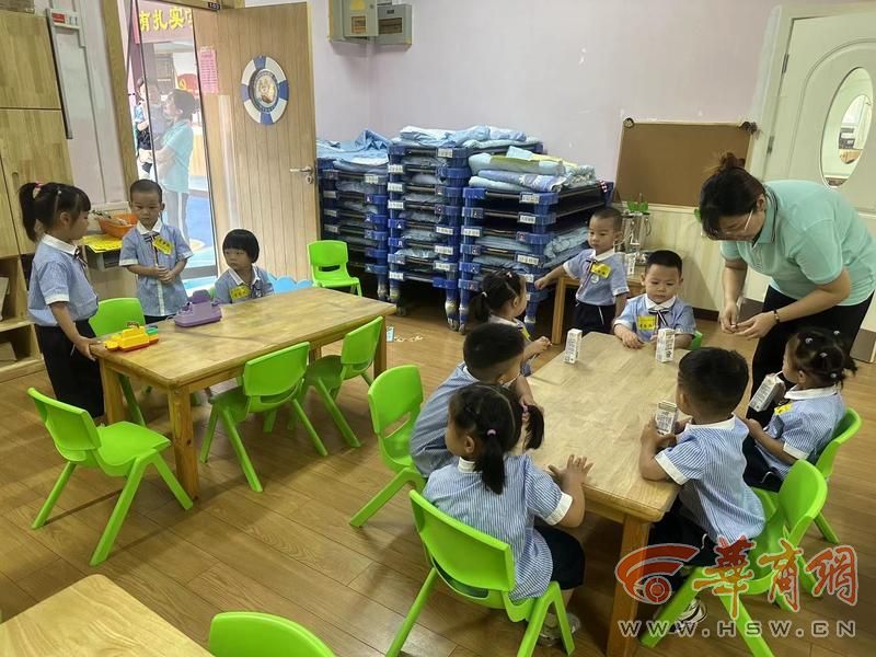 “20后”小朋友入园的第一天 这场面和想象得不一样？(图6)