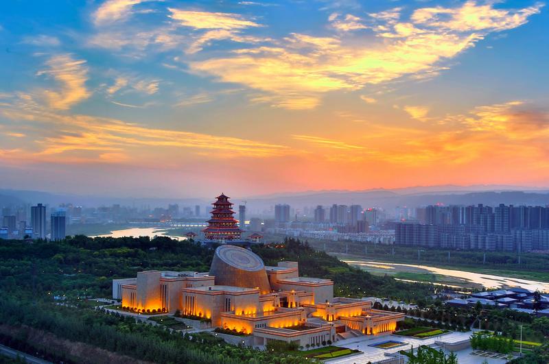 总书记考察的宝鸡青铜器博物院 有着怎样的“中国”印记？