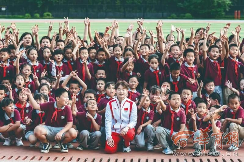 分享体育精神、赛场感受陕西奥运健儿走进校园(图4)