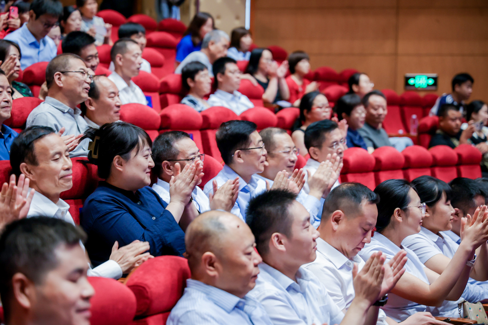 bvE822bYiUHtb4L4.jpg 照片 (3).jpg