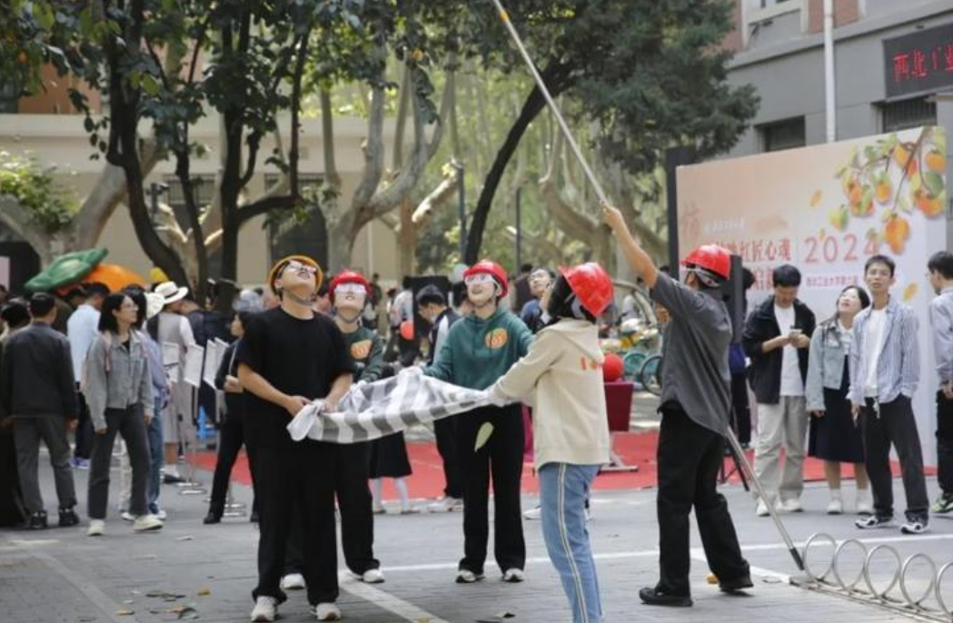 华商头条|“我柿第一名队 ”！西工大举办“柿王”争霸赛 参赛队伍的队名亮了