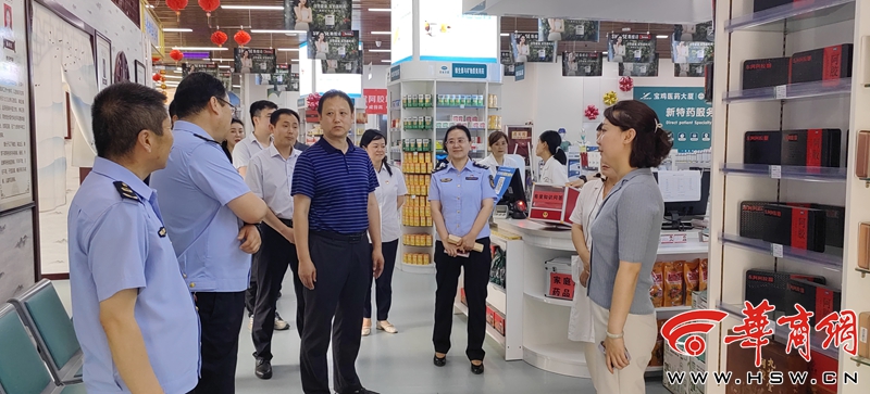 5月21日，省药监局对我局高新分局创建药品法治宣传教育基地进行验收.jpg