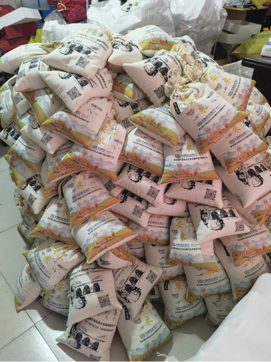 yRG8VhaU6bO9AA3q.png image.png