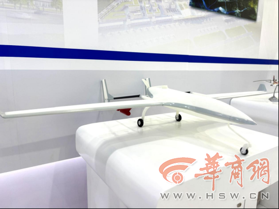 “明星装备”亮相项目集中签约！富阎产业合作园区再赴“蓝天盛会”(图3)