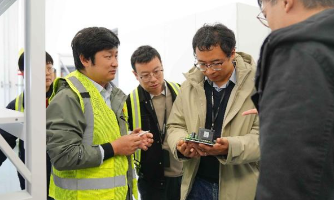 12月投运西安机场三期首条跑道通过使用许可审查