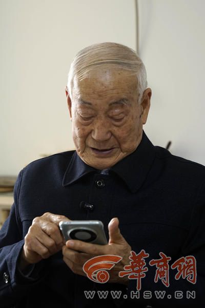 b910f02adcb349f0f88b355284637fb.jpg