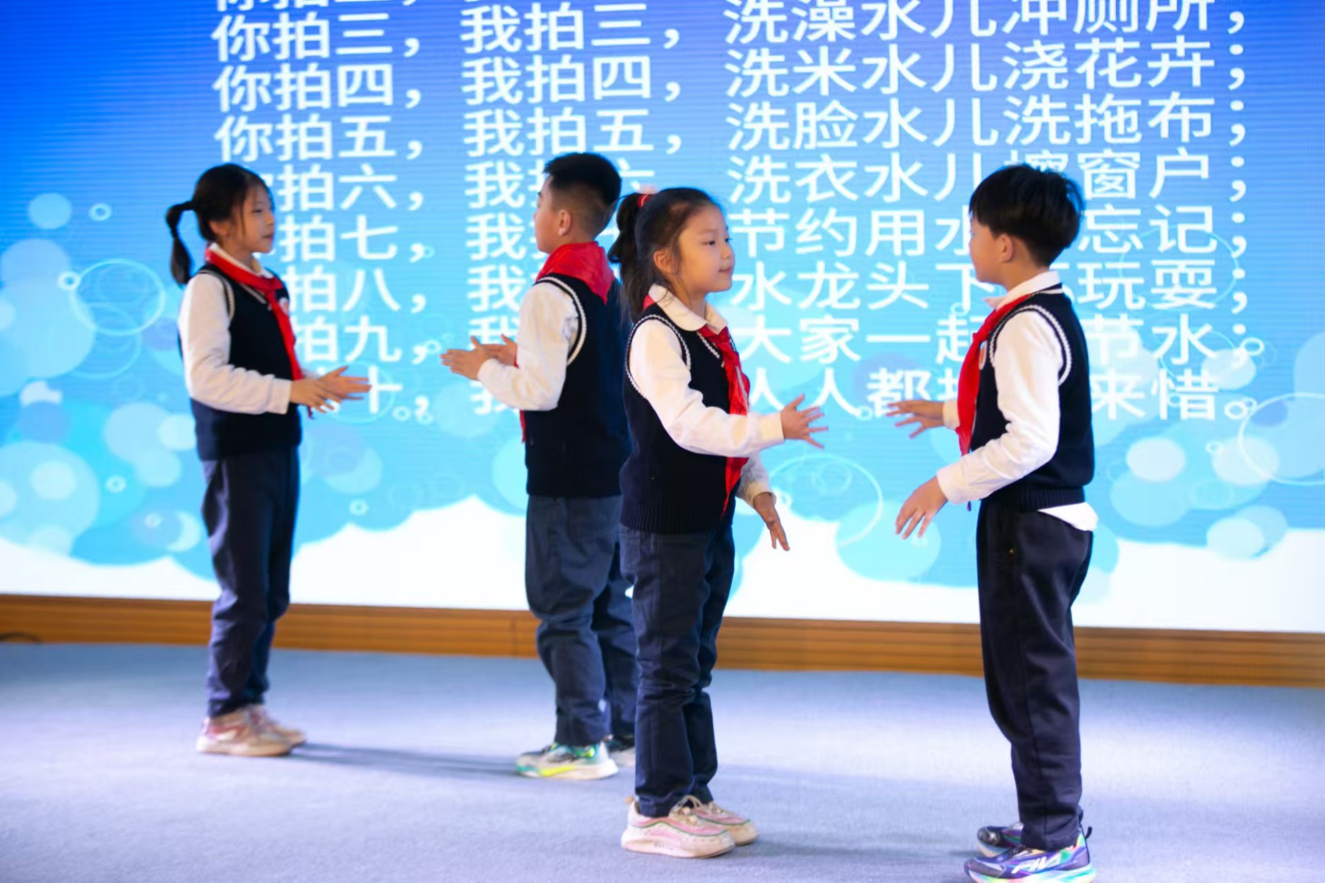bd8ccafbd2c8c5220e3751eccb062bf.jpg