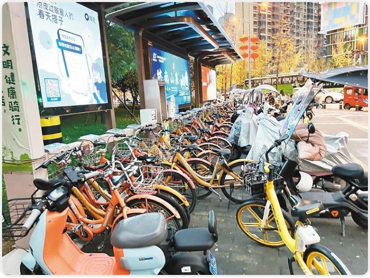 车辆老旧使用不便 西安城市公共自行车该“骑”向何方？
