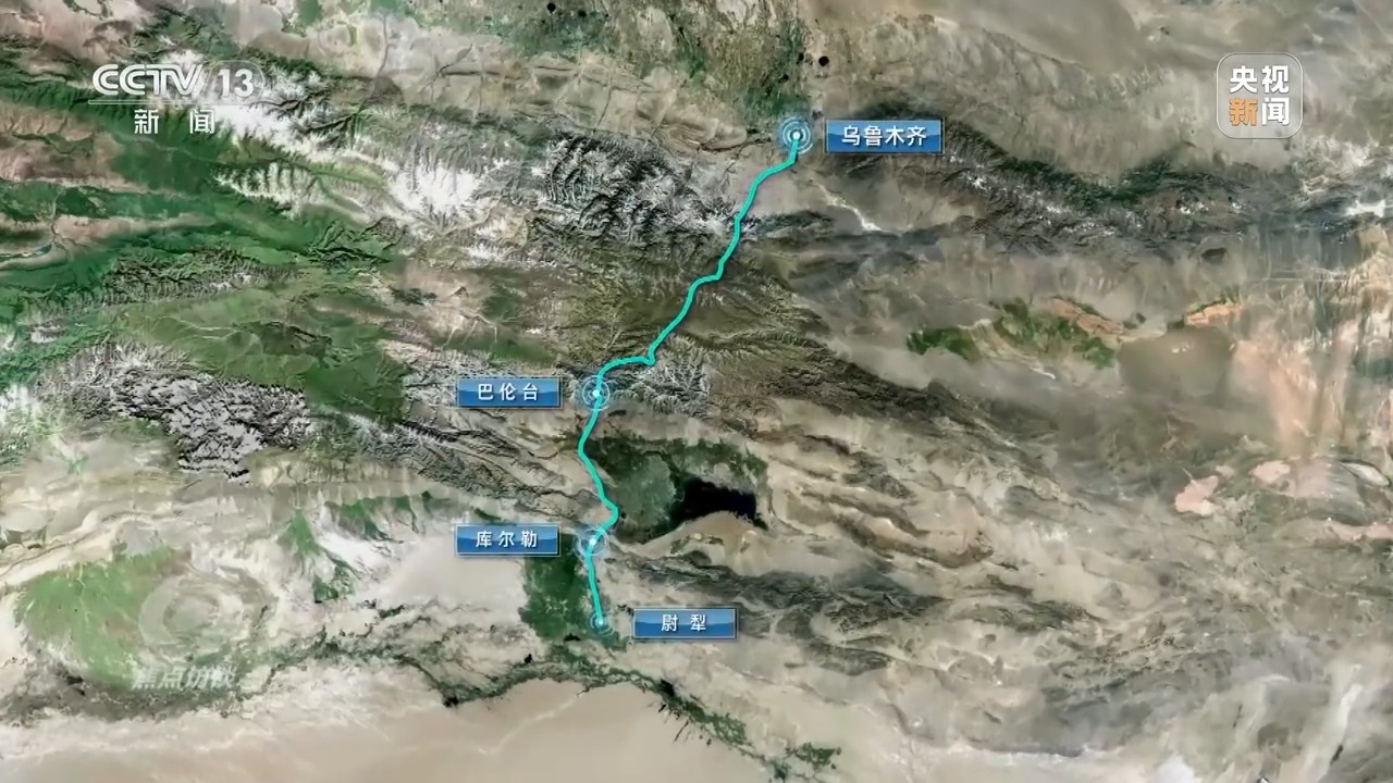 焦点访谈丨22分钟穿越天山背后是几代人跨越“万水千山”(图14)