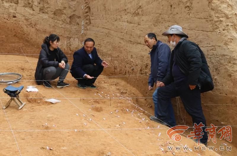 朱黄堡遗址发掘现场2.jpg