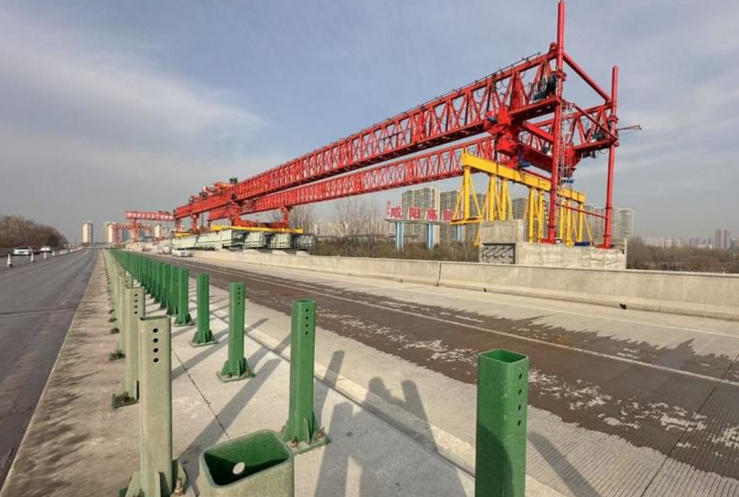陕西今年将建成1条高铁3条高速 提高充电桩覆盖率和超充更新率