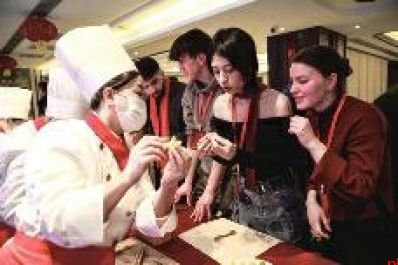 “繁星”耀西安 “年味”传世界