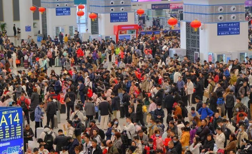 90.2亿人次！ 2025年春运“跑”出新纪录
