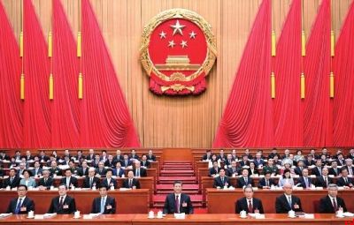 十四届全国人大三次会议在京开幕