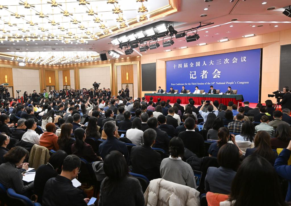 就业、住房、养老和健康管理这场记者会传递这些信息(图1)