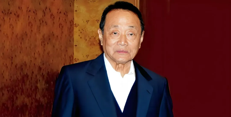 千亿富豪 101岁还在上班 图什么