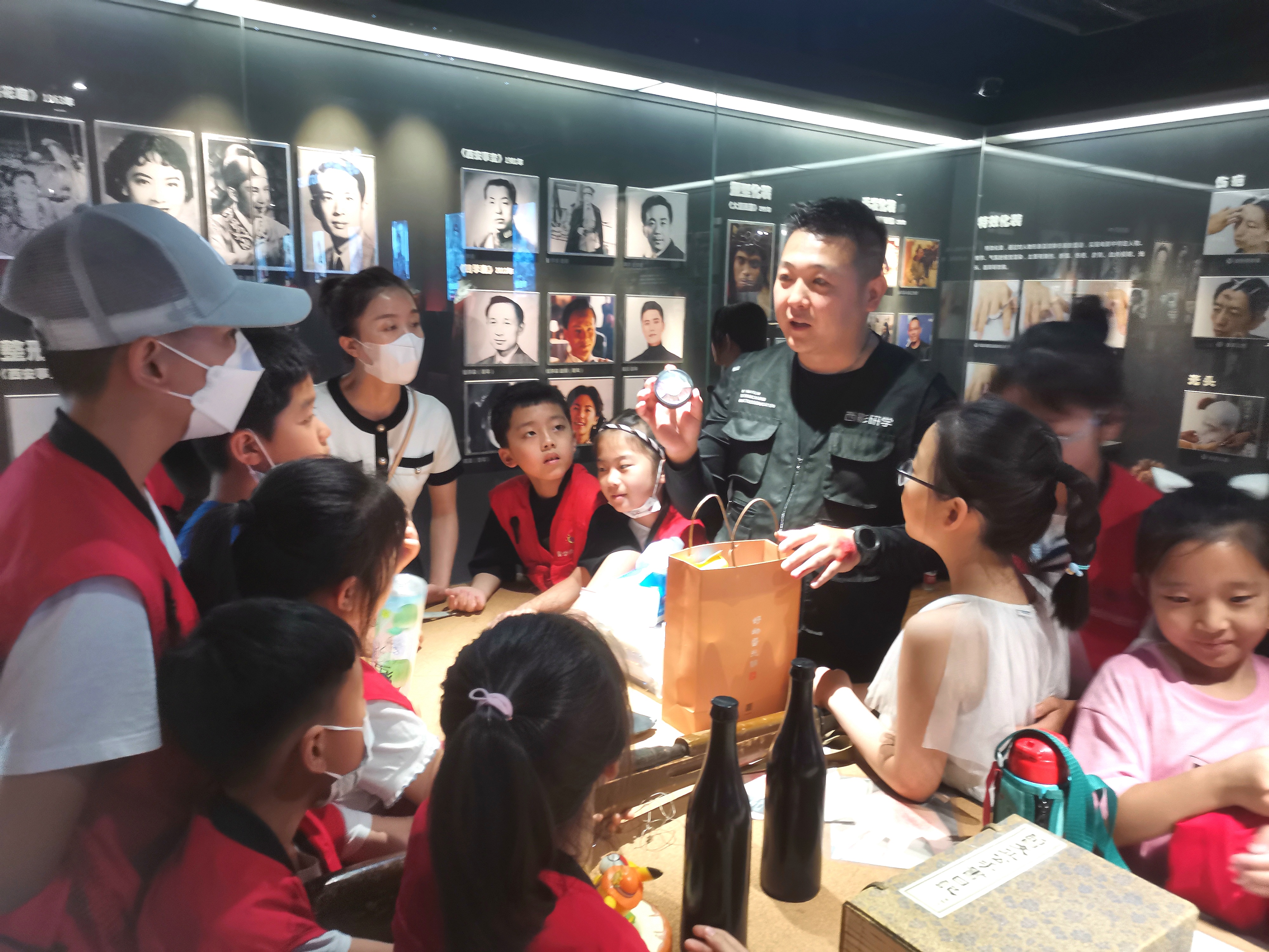 g8dpY05gb25Tx1Rp.jpg 走进西影博物馆 (1).jpg