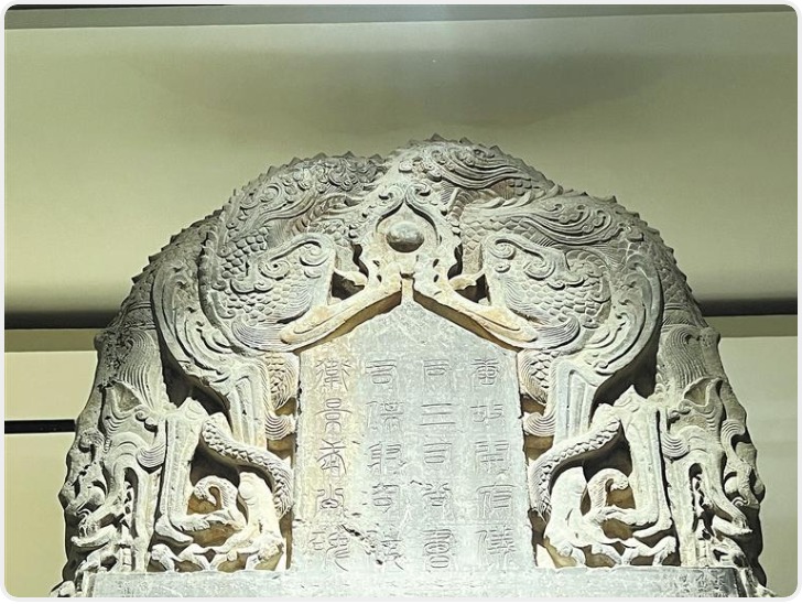 华商头条|解密镇馆之宝：李靖碑形神兼备 刚柔并济
