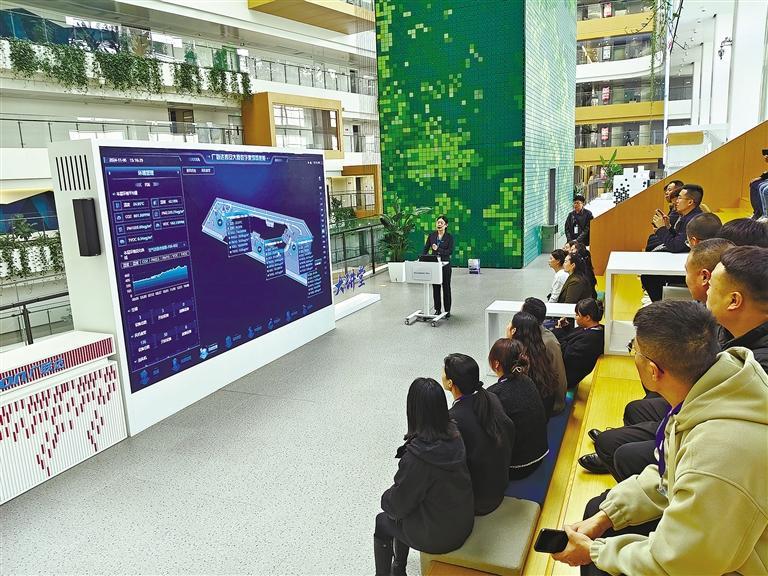 华商头条|“‘用工地图’帮我找到了心仪的工作”