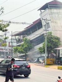 缅甸7.9级地震已致144人遇难 732人伤