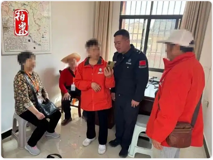 华商头条|警惕！直播间里的骗子可能盯上你家老人