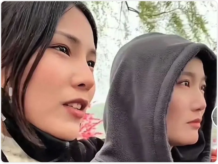 95后女孩为自己举办葬礼：希望大家再抱抱我