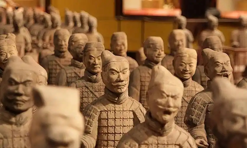 彩色兵马俑被复原 逼真细节有点震撼！